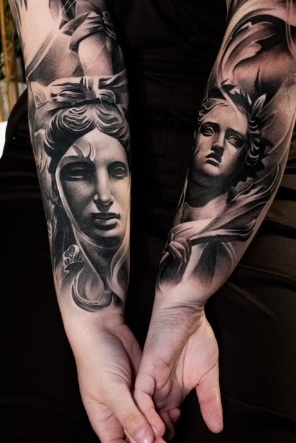 Tatuagem de Apolo inspirada na mitologia grega